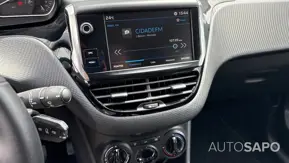 Peugeot 208 1.2 PureTech Style de 2018