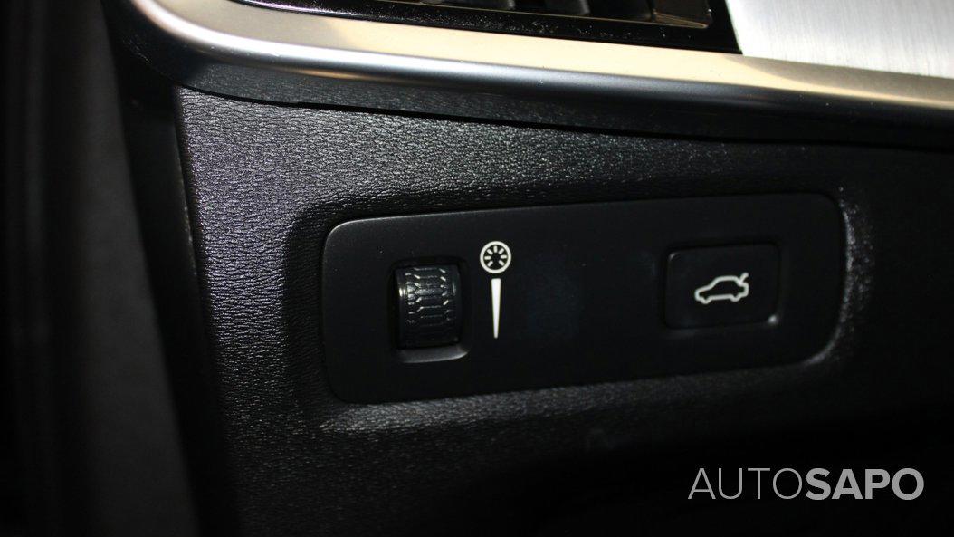 Volvo V90 2.0 D4 Momentum de 2020