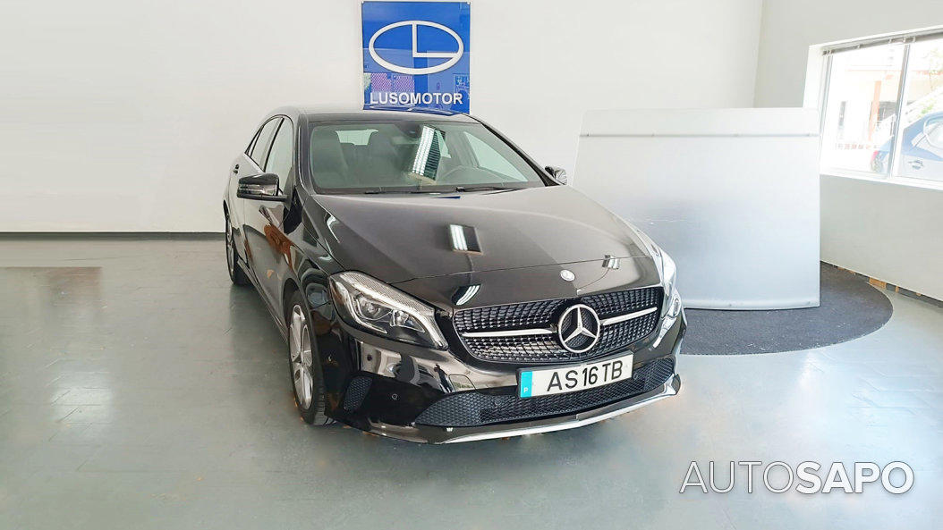 Mercedes-Benz Classe A 180 d Urban de 2017