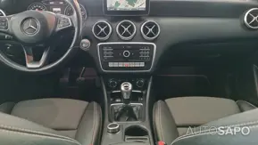 Mercedes-Benz Classe A 180 d Urban de 2017