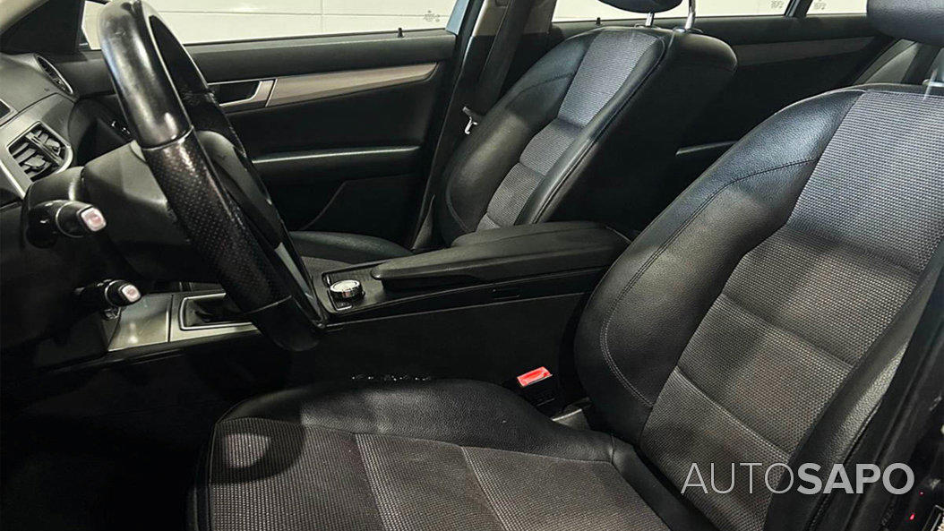 Mercedes-Benz Classe C 220 CDi Avantgarde de 2013