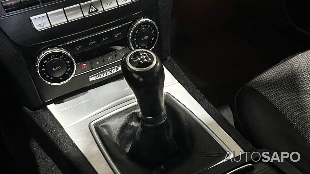 Mercedes-Benz Classe C 220 CDi Avantgarde de 2013