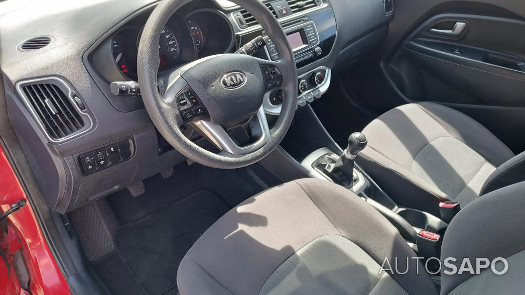 Kia Rio 1.2 CVVT TX de 2016