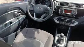 Kia Rio 1.2 CVVT TX de 2016