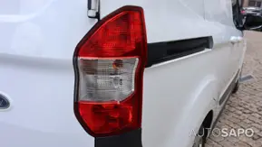 Ford Transit Courier de 2017