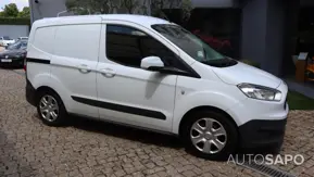 Ford Transit Courier de 2017