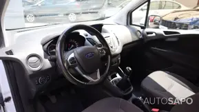 Ford Transit Courier de 2017