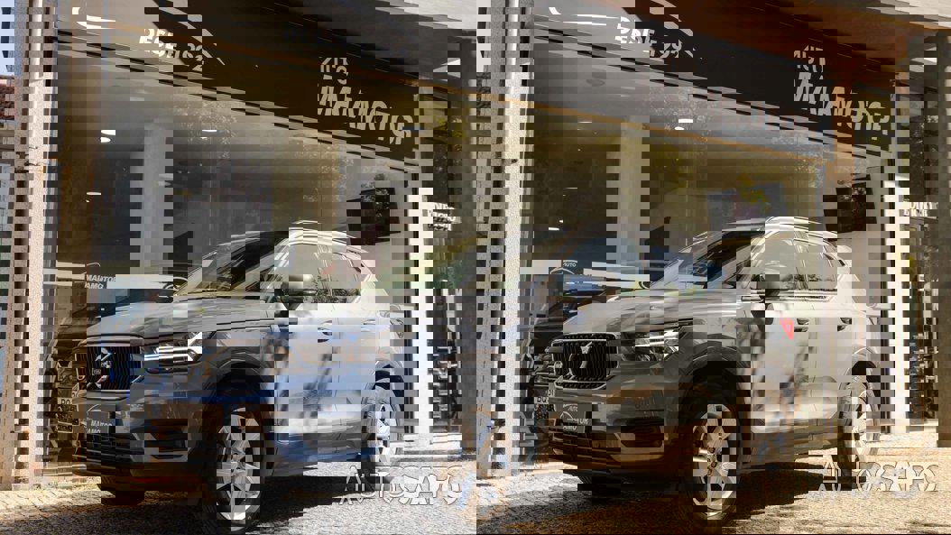 Volvo XC40 1.5 T2 Momentum Core Geartronic de 2020