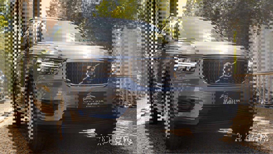 Volvo XC40 1.5 T2 Momentum Core Geartronic de 2020