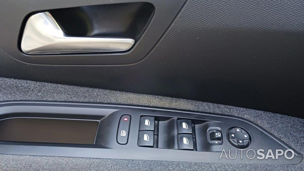 Peugeot 5008 1.5 BlueHDi Allure de 2019