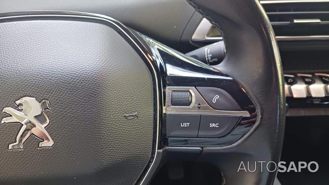 Peugeot 5008 1.5 BlueHDi Allure de 2019