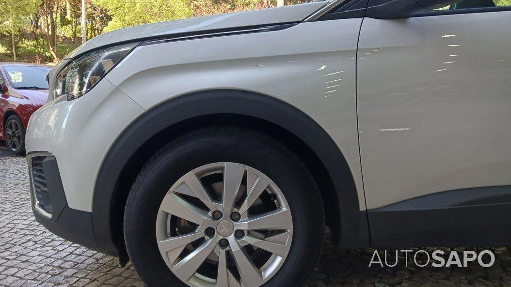 Peugeot 5008 1.5 BlueHDi Allure de 2019