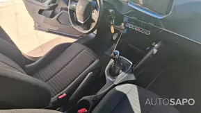 Peugeot 2008 1.2 PureTech Active de 2024