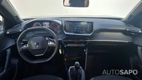 Peugeot 2008 1.2 PureTech Active de 2024
