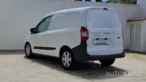 Ford Tourneo Courier 1.5 TDCi Titanium de 2018