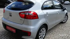 Kia Rio 1.1 CRDi LX ISG de 2016