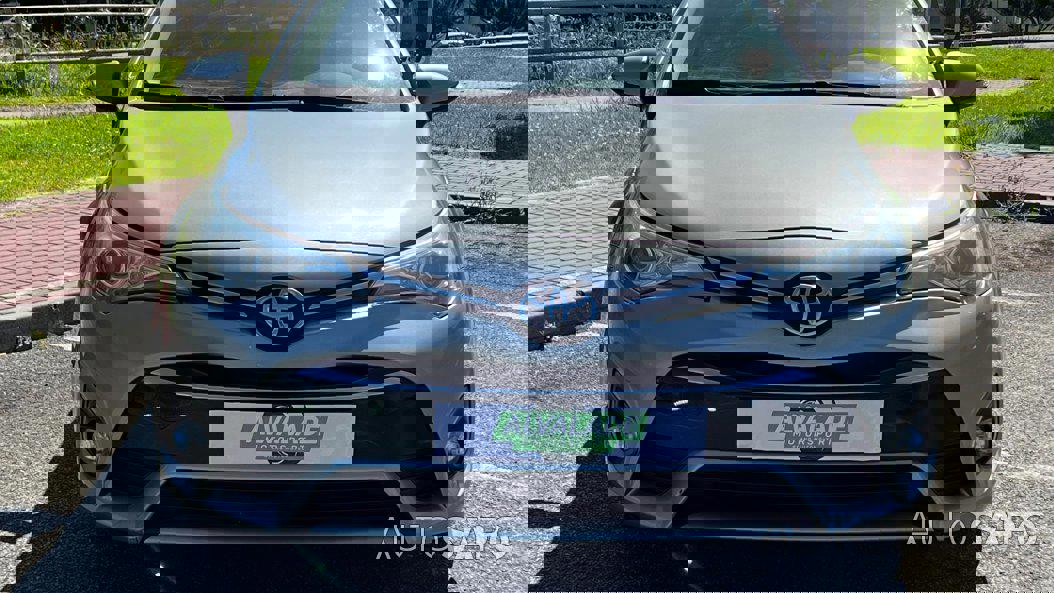 Toyota Avensis de 2016