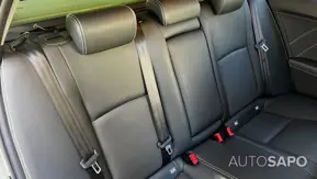 Toyota Avensis de 2016