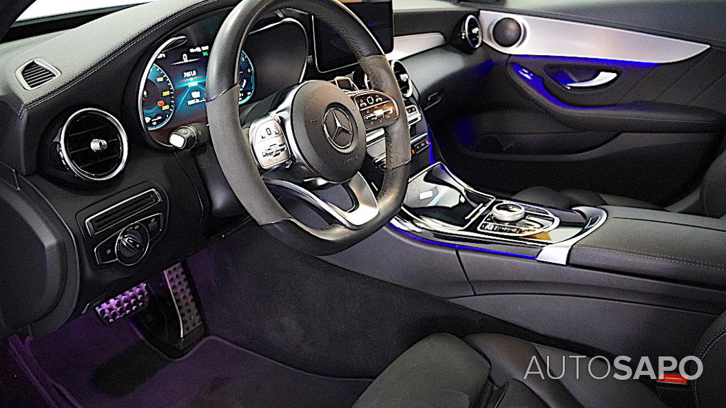 Mercedes-Benz Classe C 300 de AMG Line de 2020