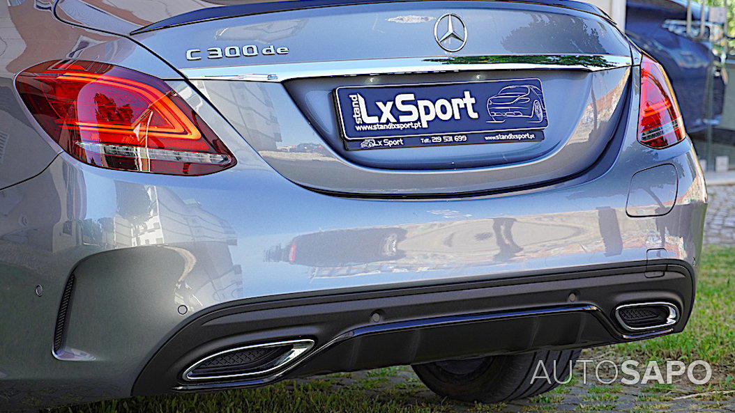Mercedes-Benz Classe C 300 de AMG Line de 2020