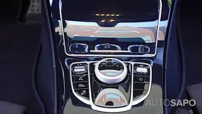 Mercedes-Benz Classe C 300 de AMG Line de 2020