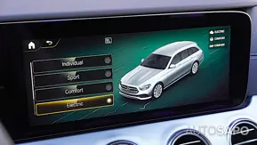 Mercedes-Benz Classe E 300 de AMG Line de 2020