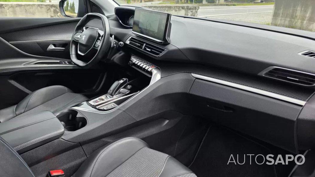 Peugeot 3008 1.5 BlueHDi Allure EAT8 de 2022