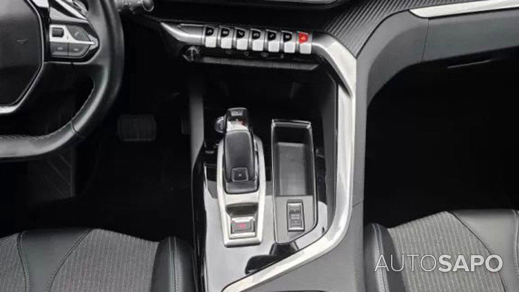 Peugeot 3008 1.5 BlueHDi Allure EAT8 de 2022
