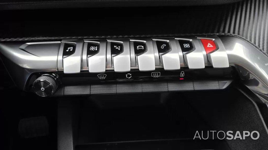 Peugeot 3008 1.5 BlueHDi Allure EAT8 de 2022