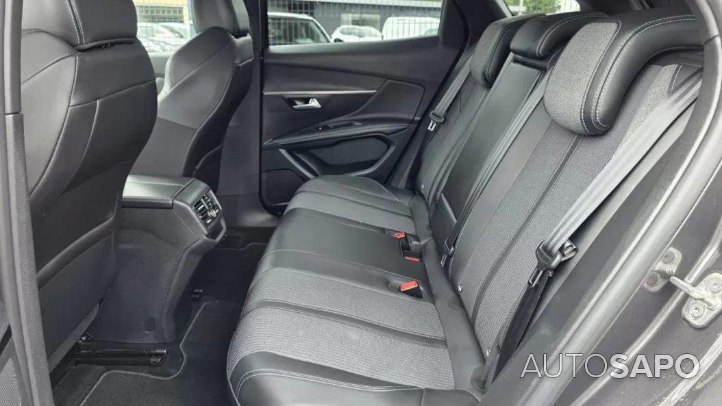 Peugeot 3008 1.5 BlueHDi Allure EAT8 de 2022
