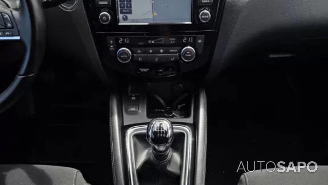 Nissan Qashqai 1.5 dCi N-Connecta 18 de 2018