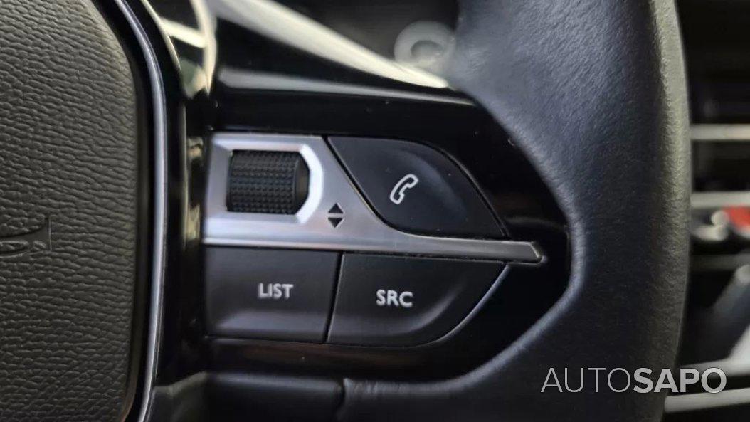 Peugeot 2008 1.5 BlueHDi Allure de 2021
