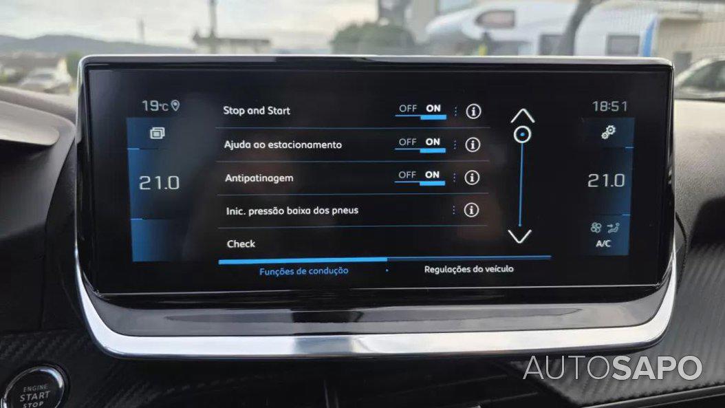 Peugeot 2008 1.5 BlueHDi Allure de 2021