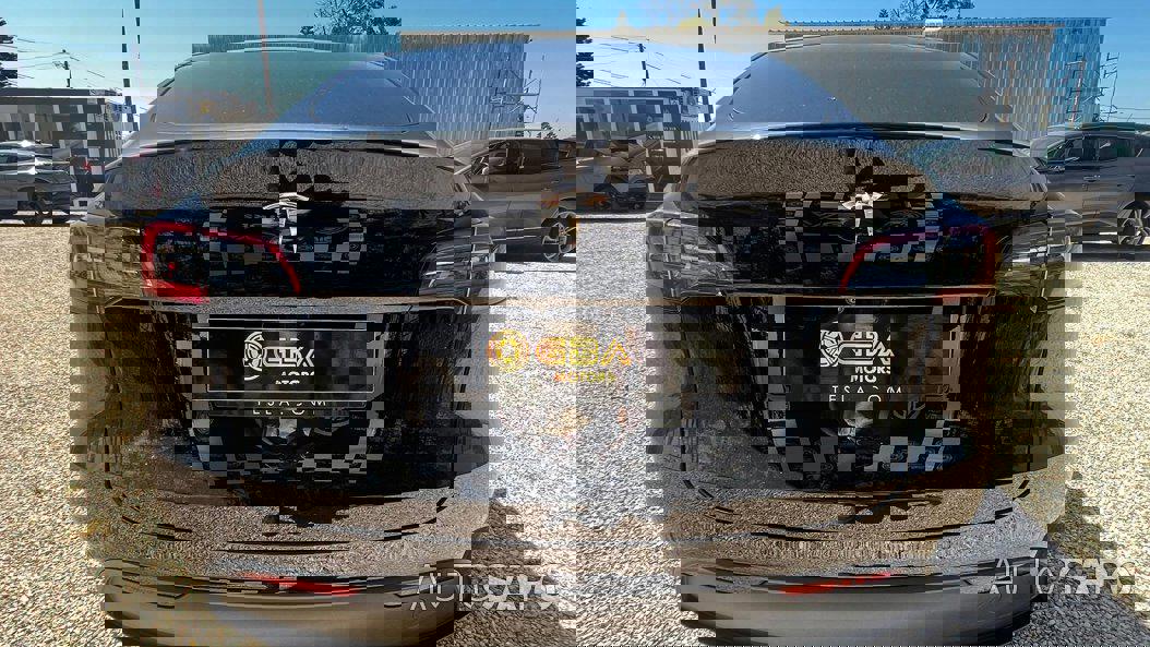 Tesla Model Y de 2024