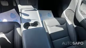Tesla Model Y de 2024