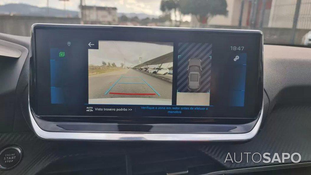 Peugeot 2008 1.5 BlueHDi Allure EAT8 de 2020