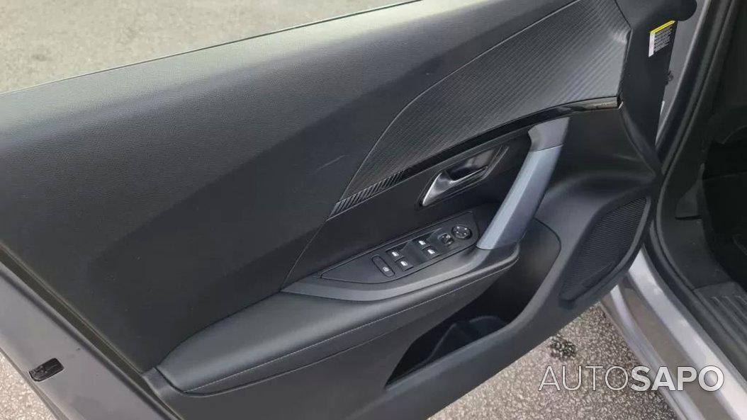 Peugeot 2008 1.5 BlueHDi Allure EAT8 de 2020