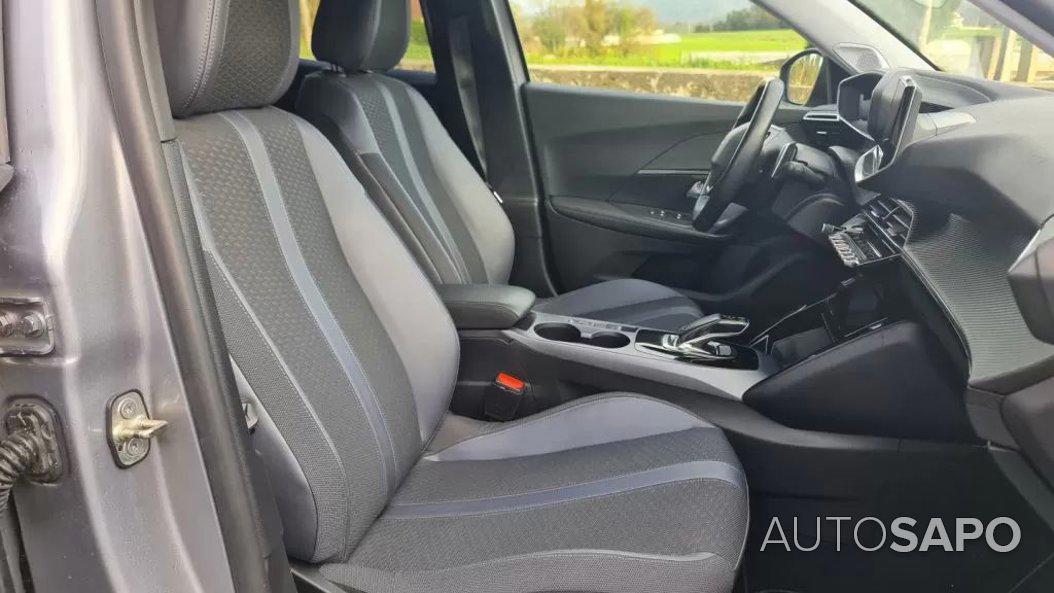 Peugeot 2008 1.5 BlueHDi Allure EAT8 de 2020