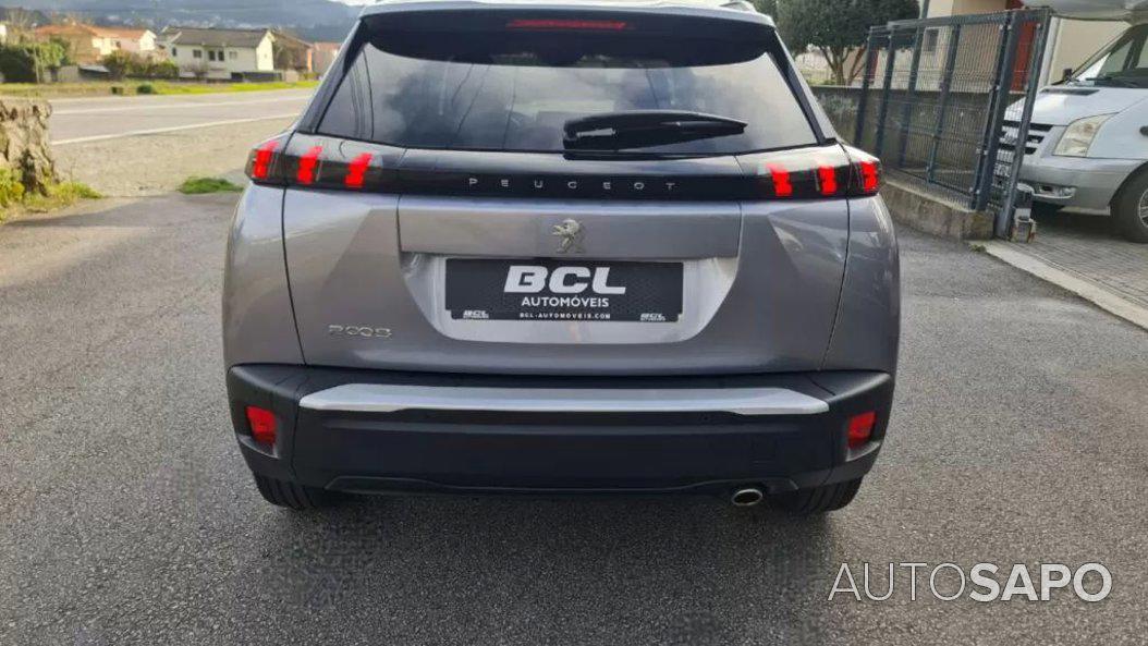 Peugeot 2008 1.5 BlueHDi Allure EAT8 de 2020