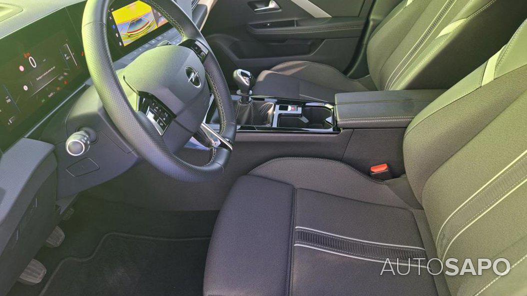 Opel Astra 1.2 T GS Line S/S de 2024