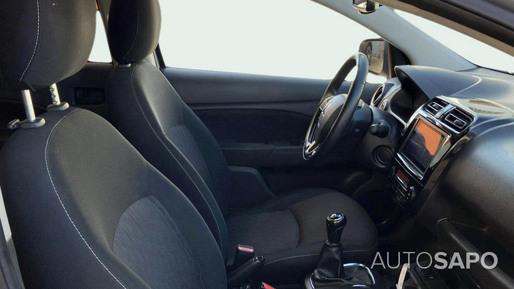 Mitsubishi Space Star de 2023