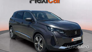 Peugeot 5008 de 2021