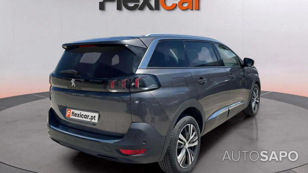 Peugeot 5008 de 2021