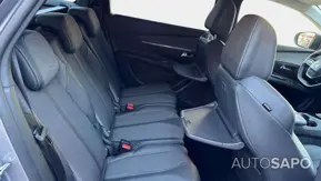 Peugeot 5008 de 2021