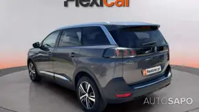 Peugeot 5008 de 2021