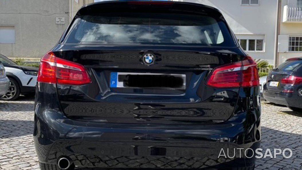 BMW Série 2 Active Tourer 216 d de 2016