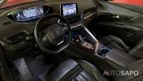 Peugeot 5008 1.2 PureTech Allure Pack EAT8 de 2020