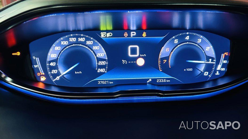 Peugeot 3008 1.2 PureTech Allure Pack EAT8 de 2022