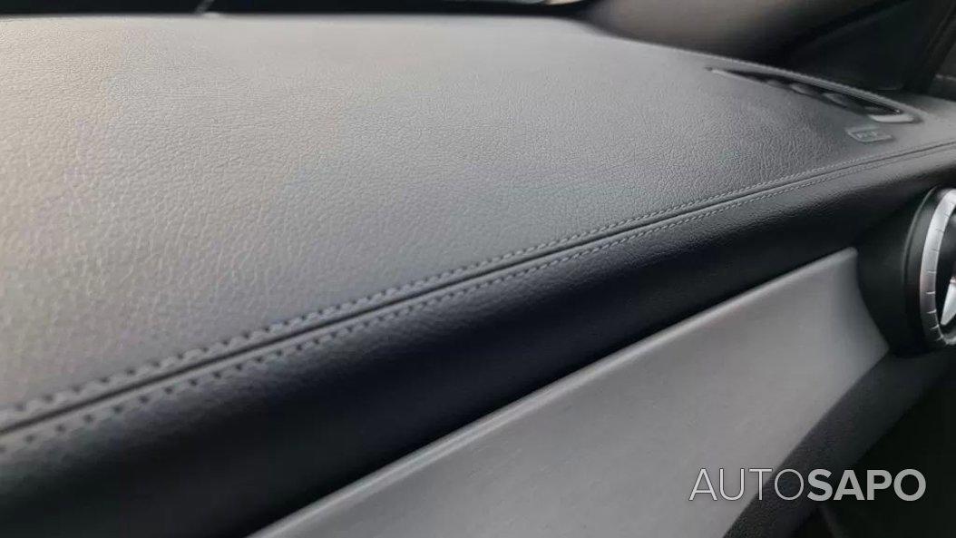 Mercedes-Benz Classe CLA 200 d Shooting Brake AMG Line de 2016