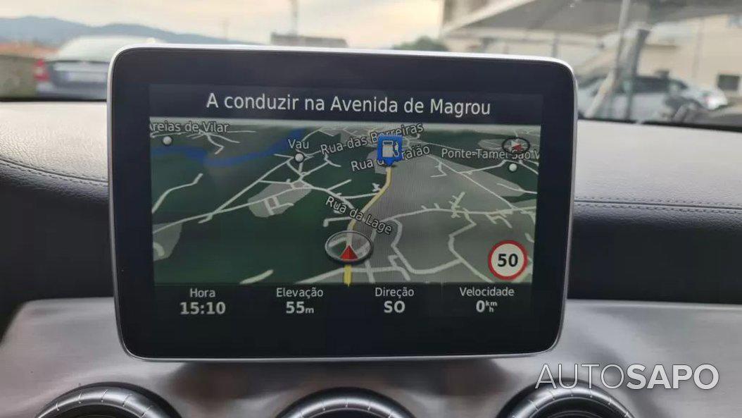 Mercedes-Benz Classe CLA 200 d Shooting Brake AMG Line de 2016